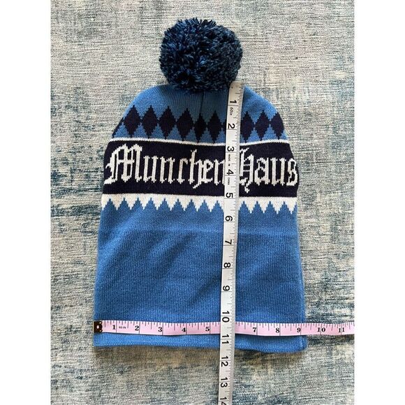 Munchen Haus Leavenworth Washington Blue Black Beanie Pom Hat One Size - Picture 4 of 5